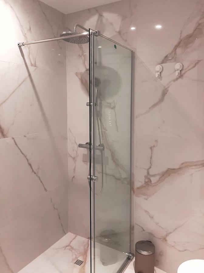 Apartamento Wamba - La Catedral Oviedo Kültér fotó